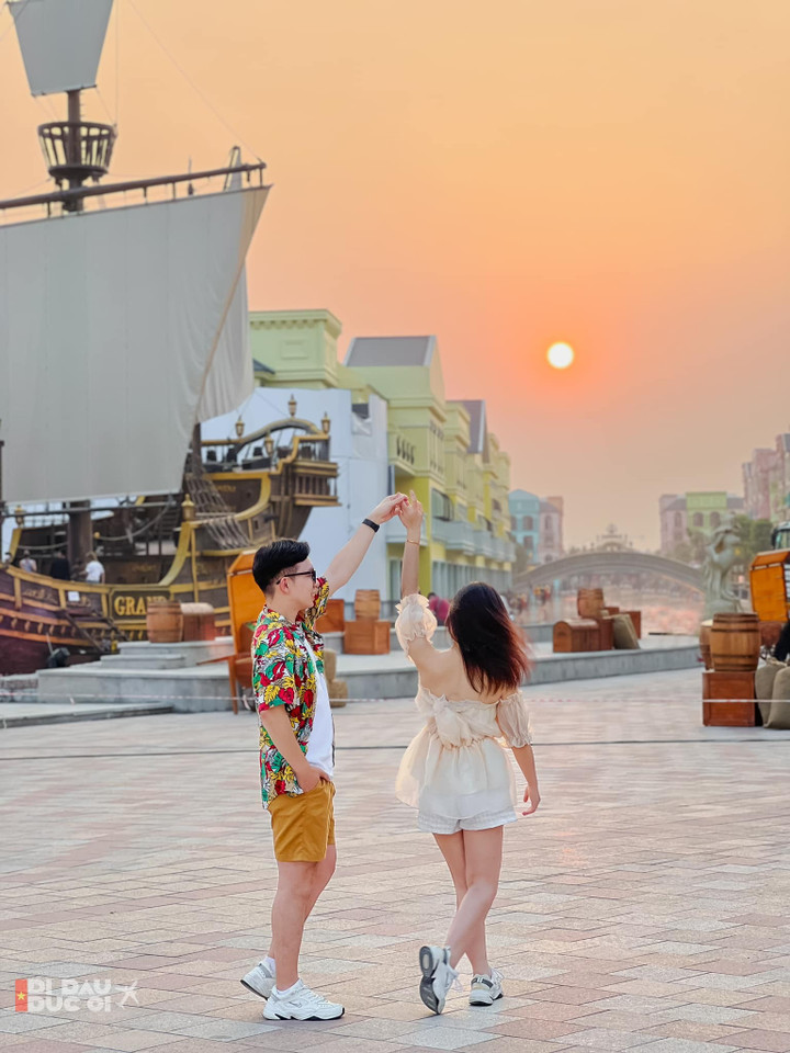 Với 729 Club hay Poseidon Bar và hàng loạt hàng quán khác…