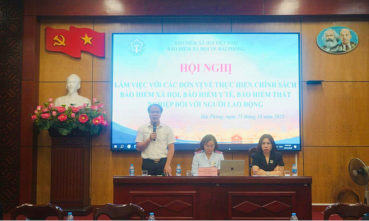 BHXH TP Hải Phòng, Vụ Thanh tra - Kiểm tra (BHXH Việt Nam) tổ chức Hội nghị làm việc giữa Đoàn Thanh tra chuyên ngành đột xuất với các đơn vị SDLĐ trên địa bàn Thành phố về thực hiện chính sách BHXH, BHYT, BHTN.