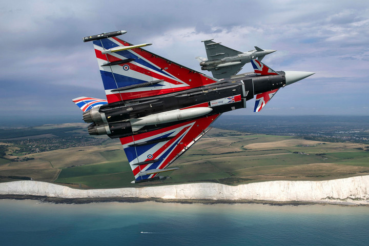 Tranche 1 Typhoon của Anh.