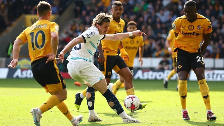 Wolves chạm trán Chelsea tại Premier League