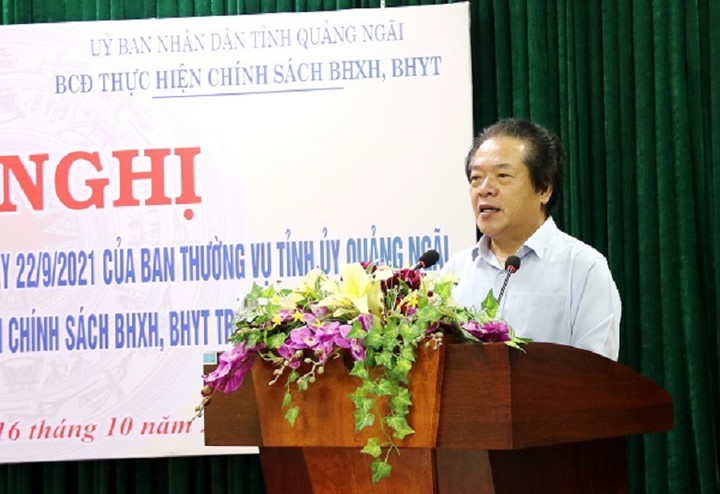 Phó Chủ tịch UBND tỉnh Võ Phiên phát biểu tại Hội nghị.