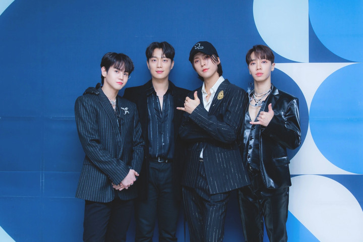 Highlight - nhóm nhạc được chờ đón tại "K-pop Festival Open Air #2".