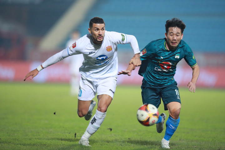 HAGL nối dài chuỗi phong độ kém. (Ảnh: CLB Nam Định)