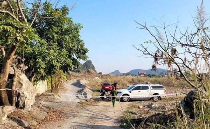 Cơ quan Công an tái dựng lại hiện trường phục vụ công tác điều tra.