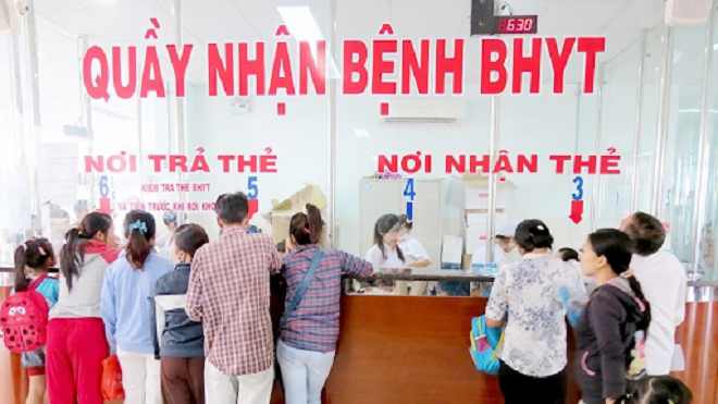 Các cấp ủy Đảng, chính quyền từ tỉnh đến cơ sở cùng ngành BHXH Nam Định đã có bước đi, lộ trình phù hợp hướng tới mục tiêu BHYT toàn dân. (Ảnh minh họa)