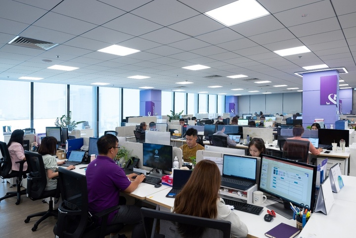 Shinhan Life không ngừng nỗ lực nhằm nâng cao trải nghiệm khách hàng.
