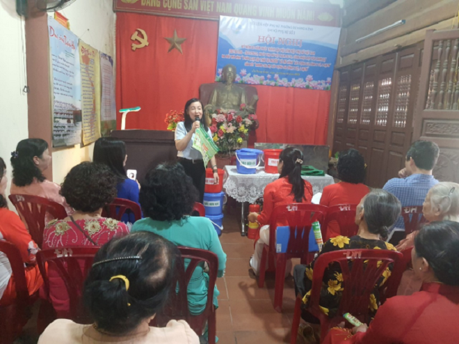 Phối hợp XNMT Lê Chân 3 tổ chức hội nghị tuyên truyền, hướng dẫn PLRTN và ra mắt mô hình tại TDP số 3 - P. Dư Hàng Kênh.