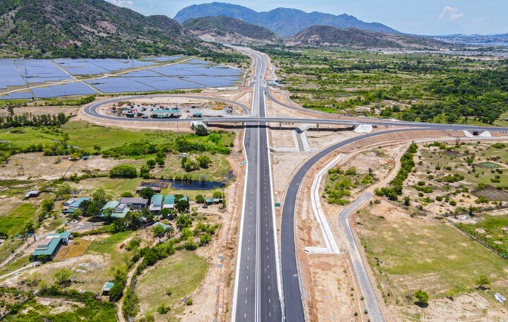 Dự án cao tốc Nha Trang - Can Lâm.