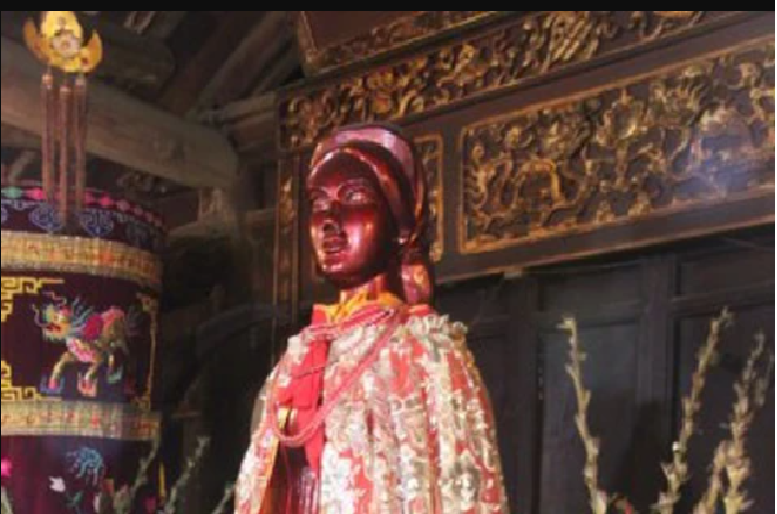 Người phụ nữ tài sắc nào từng 3 lần từ chối làm vợ vua? - 3