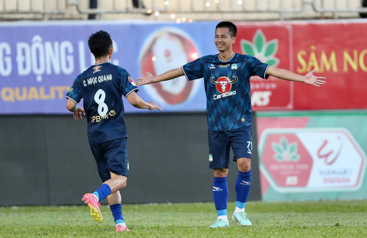 HAGL vẫn xếp cuối bảng. (Ảnh: VPF)