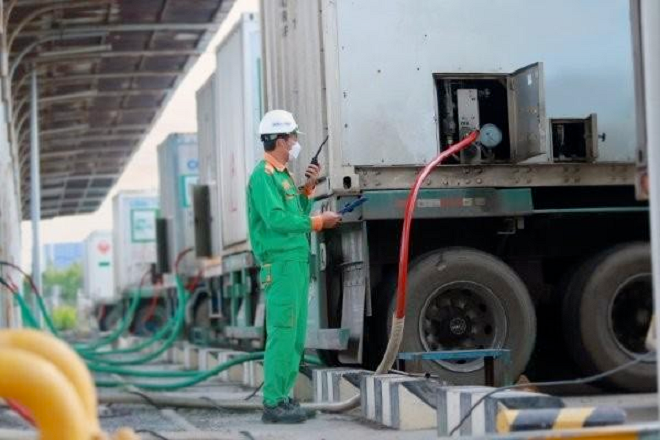 Gas South vận chuyển khí CNG đến các nơi tiêu thụ.