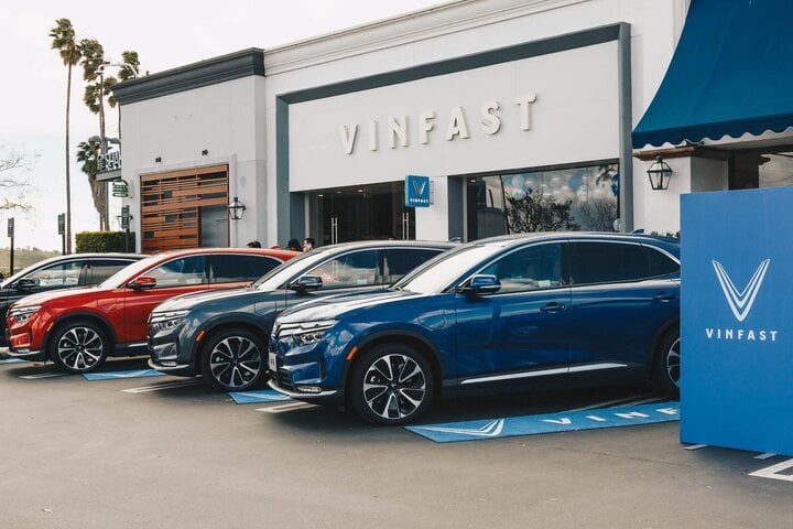 VinFast thông báo đã nhận được 70 đơn đăng ký đại lý trên khắp nước Mỹ và có kế hoạch mở rộng mạng lưới điểm bán hàng tại Mỹ lên 125 địa điểm. (Ảnh: Car Buzz)