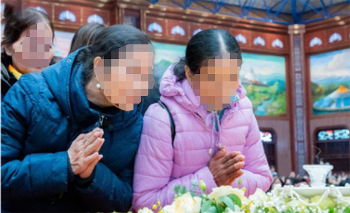 Rất đông người dân, phật tử về chùa Ba Vàng chiêm bái xá lợi tóc của Đức Phật. (Ảnh: chùa Ba Vàng)