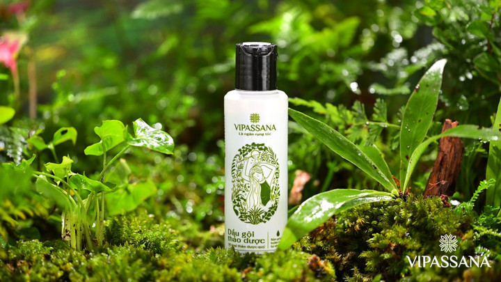 Dầu gội thảo dược Vipassana ngăn ngừa rụng tóc chỉ sau 3 lần gội - 3