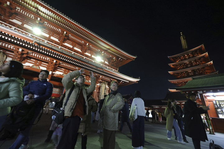 Thế giới và Việt Nam đón năm mới 2024 - 11