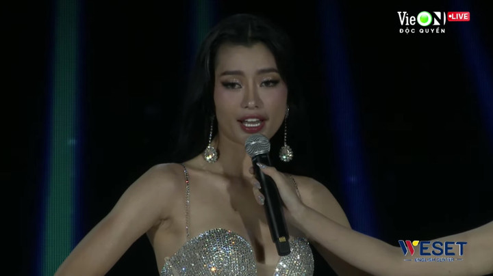 Thí sinh Hoàng Thị Nhung có câu trả lời khá tự tin về khởi nghiệp.