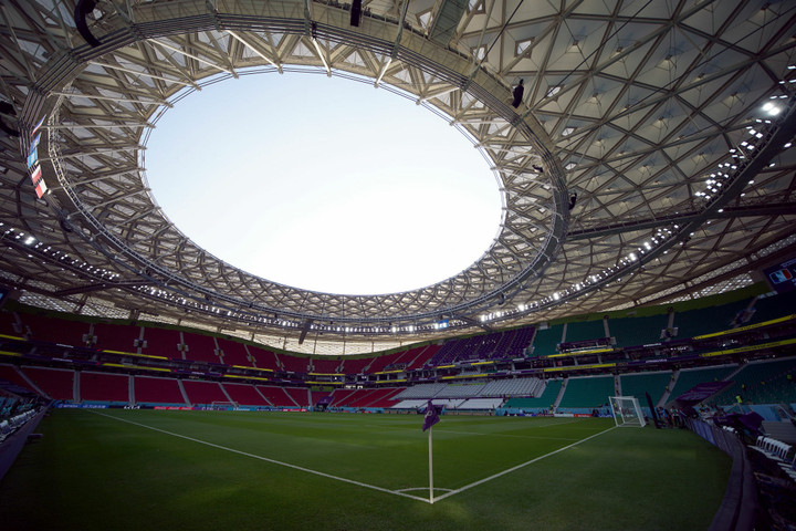 Trận đấu giữa đội tuyển Việt Nam và Nhật Bản sẽ diễn ra lúc 18h30, ngày 14/1. (Ảnh: Getty)