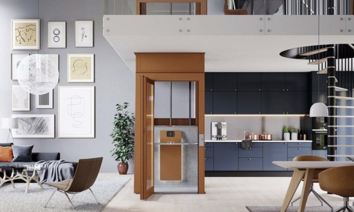 Thang máy chất liệu inox hiện đại.
