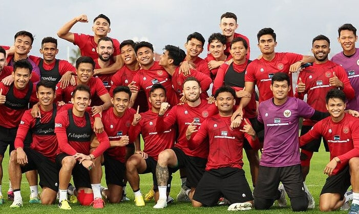 Sao nhập tịch bị chỉ trích, cầu thủ Indonesia đồng loạt đáp trả
