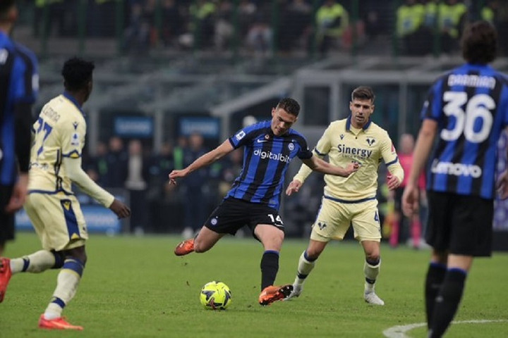 Inter chạm trán Verona tại Serie A