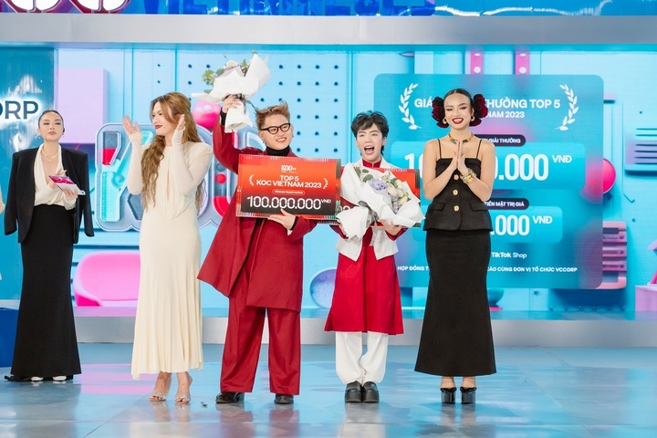 Đội Mai Ngô có tới 4 thí sinh lọt top 5 của chương trình.