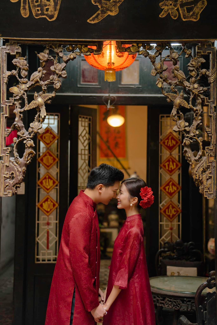 Trong chương trình "Lời tự sự", nữ diễn viên cho hay: "Thật ra tôi cũng không có gu nhất định trong tình yêu. Ai đến với tôi, tôi cảm thấy người đó chân thành, thật lòng, cảm thấy người ta thực sự tốt với mình mà không quá phô trương, tôi cảm thấy có sự phù hợp, cảm thông cho nhau là được".