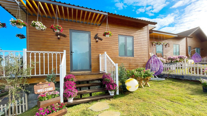 La Fleur Glamping, khu cắm trại nghỉ dưỡng cao cấp mới xuất hiện tại Bảo Lộc.