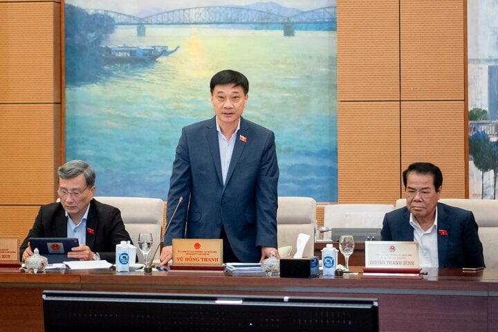 Chủ nhiệm Ủy ban Kinh tế Vũ Hồng Thanh. (Ảnh: quochoi.vn)