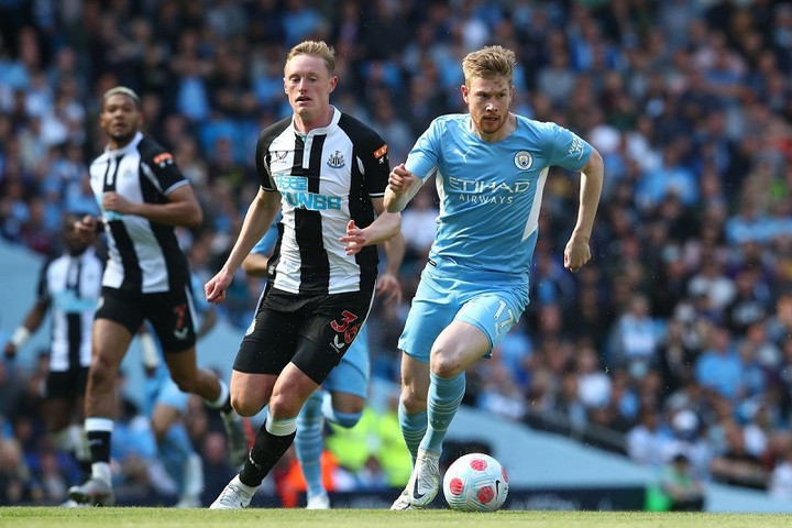 Newcastle chạm trán Man City tại Premier League.