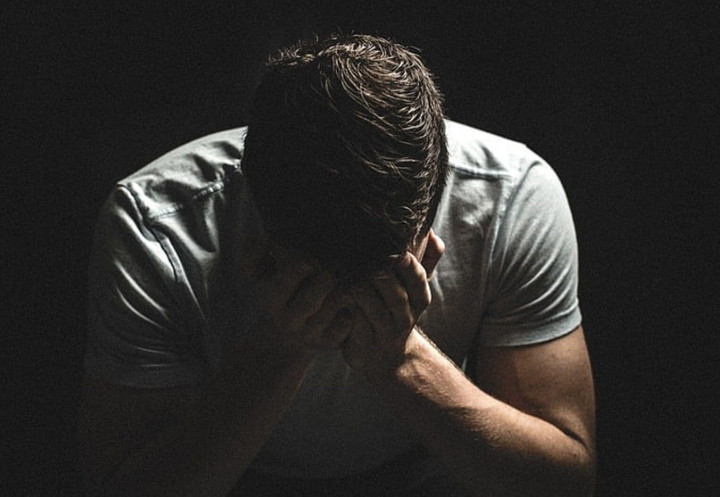 Mấy năm ở rể, Tết nào tôi cũng nước mắt chan cơm. (Ảnh minh họa: Pxfuel)