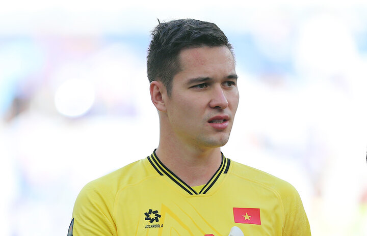 Nguyễn Filip chơi tốt ở trận đấu gặp đội tuyển Nhật Bản.
