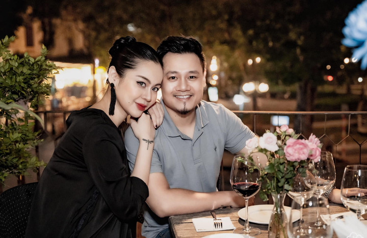 Nguyễn Đức Cường và Vũ Hạnh Nguyên có tình yêu đẹp kéo dài 8 năm trước khi kết hôn.