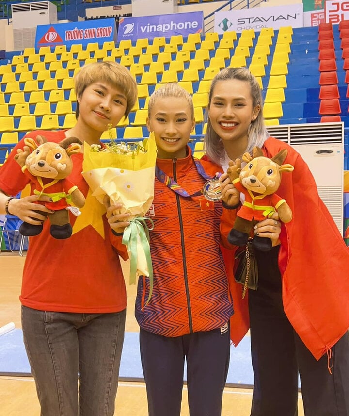 Đến SEA Games 31 tại Việt Nam, Như Phương giành hai huy chương bạc và hai huy chương đồng. Cô thi đấu ở 4 nội dung là toàn năng nữ, xà lệch, cầu thăng bằng và thể dục tự do.