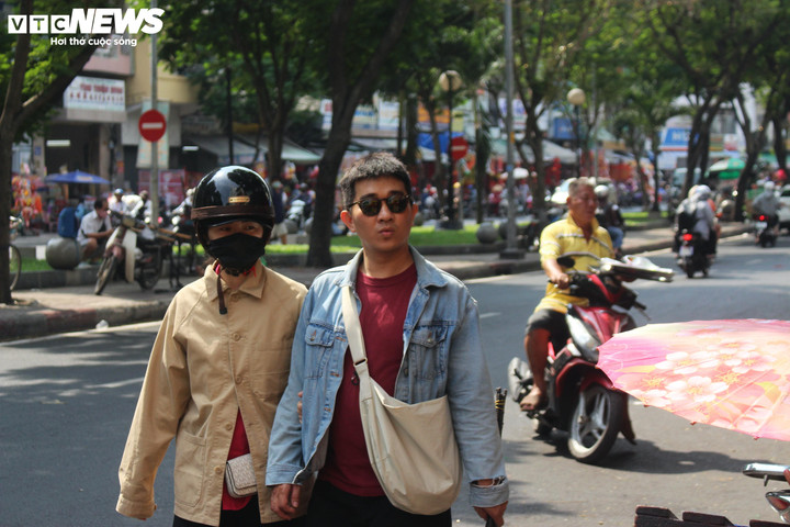 Thời tiết TP.HCM hôm nay 17/1, sáng sớm và đêm trời mát mẻ, cả ngày trời nắng, không mưa.