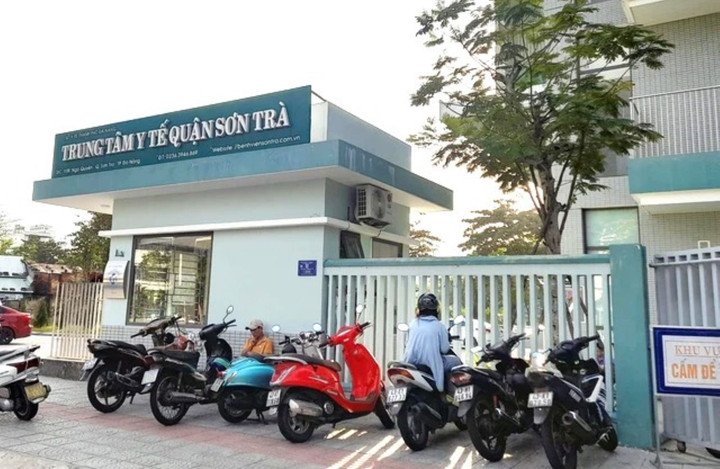 Trung tâm Y tế quận Sơn Trà xin lỗi người dân sau sự việc nhân viên giữ xe từ chối nhận tiền mệnh giá 500 đồng.