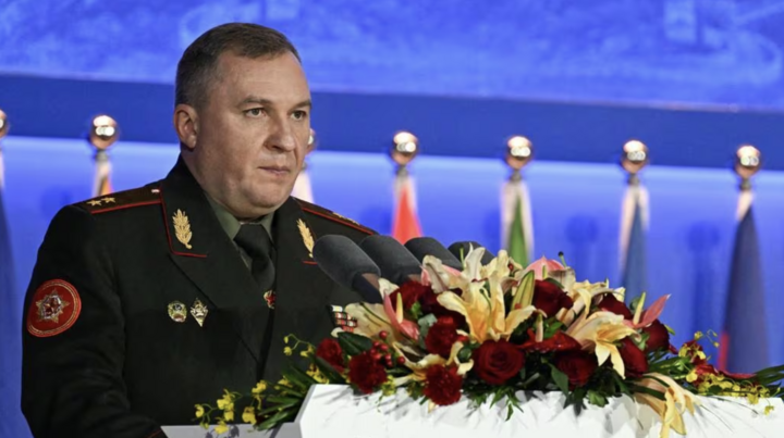Bộ trưởng Quốc phòng Belarus Viktor Khrenin. (Ảnh: Getty)