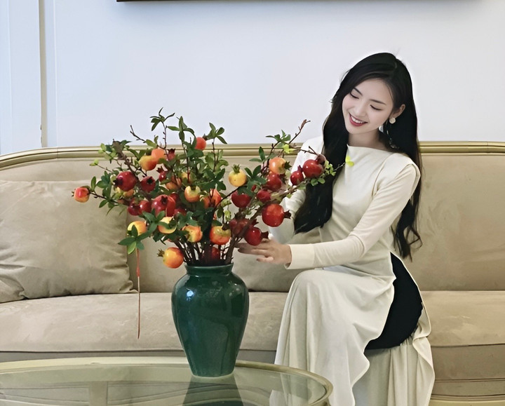 Quan điểm sống của Lan: "Bất cứ ai, bất cứ điều gì cũng có thể là người thầy. Luôn giữ nhãn quan, tâm trí rộng mở để có thể học hỏi mọi thứ xung quanh ta”.