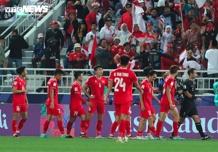 Thanh Bình mắc lỗi trong bàn thua của Việt Nam.