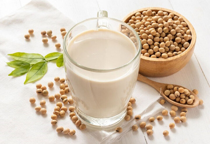 Sữa đậu nành tuy rằng chất lượng tuy nhiên u tránh việc dùng quá 500ml/ngày.
