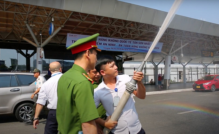 Phòng PC07, Công an TP.HCM đã kiểm tra công tác PCCC&CNCH tại Cảng hàng không quốc tế Tân Sơn Nhất.