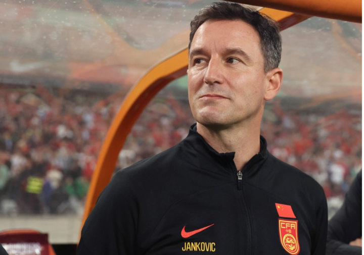 HLV Aleksandar Jankovic mất việc sau thất bại của ĐT Trung Quốc ở Asian Cup 2023.