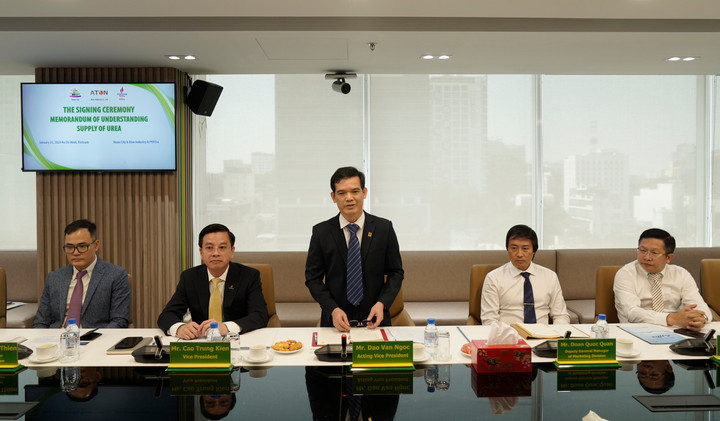 Ông Đào Văn Ngọc phát biểu tại buổi lễ.