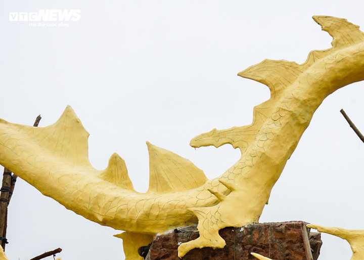 Thanh Hoá: Linh vật rồng vừa hoàn thiện gây tranh cãi vì 'nhìn giống lươn' - 5