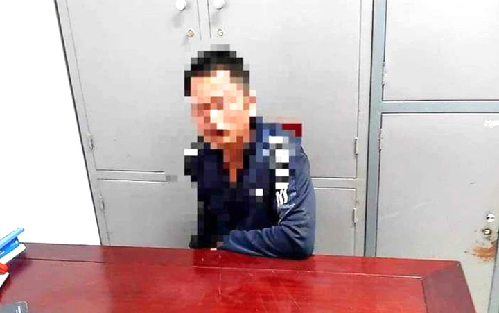 Đối tượng Đ. tại cơ quan công an