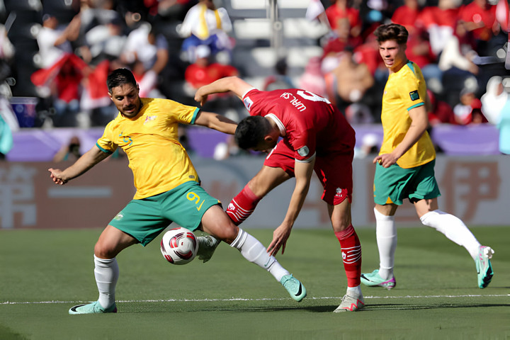 Australia có bàn thắng dẫn trước.