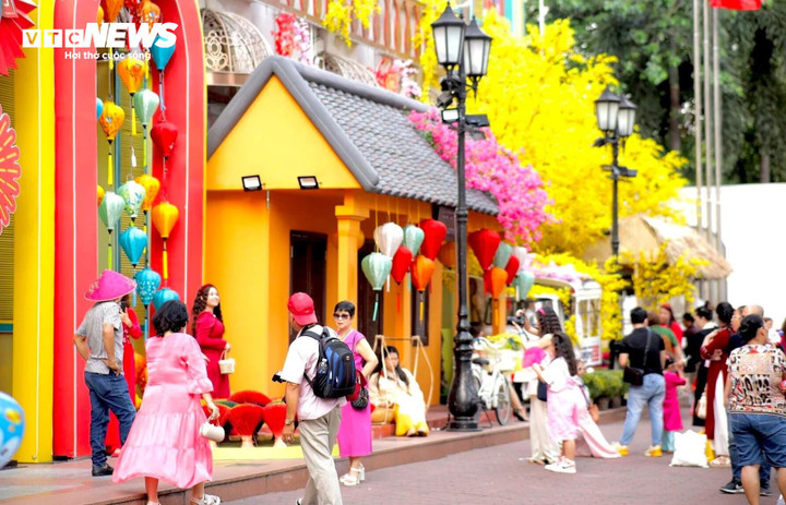 Thời tiết TP.HCM hôm nay 29/1, ít mây, không mưa, trời nắng nhiều.