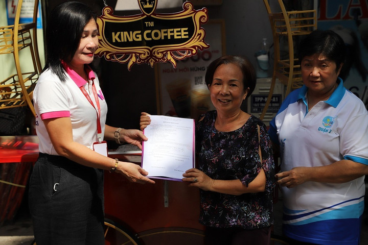 Chị Đinh Thị Hương ngụ tại phường 9, quận 3, TP.HCM.