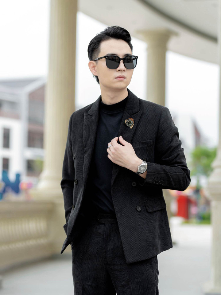 Diễn viên Thịnh Sếu với bề ngoài cuốn hút.