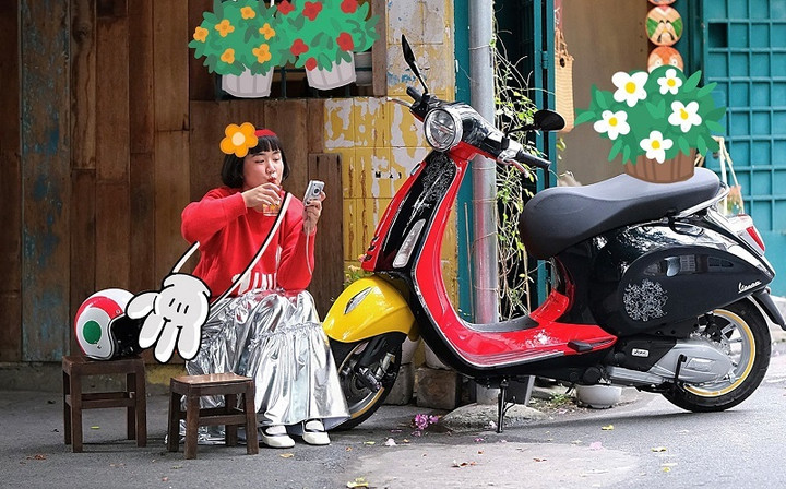 Vespa Primavera Disney Mickey Mouse 125. (Ảnh: Vespa)