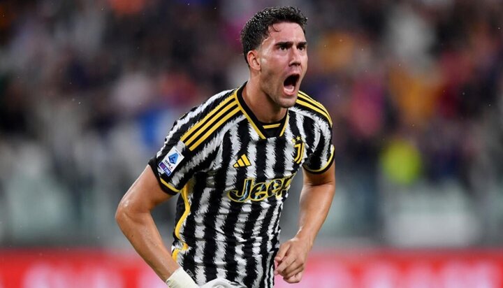 Dusan Vlahovic (70 triệu euro): Vlahovic được coi là "ngôi sao không thể động đến" của Juventus. Ở mùa này, chân sút người Serbia đang thi đấu ấn tượng và nằm trong top cây săn bàn hàng đầu Serie A.